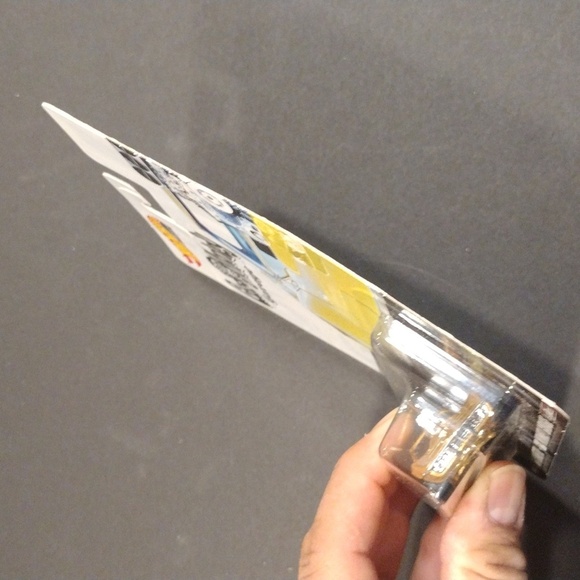 Hot Wheels '68 Corvette Gas Monkey Garage premium - Picture 5 of 7